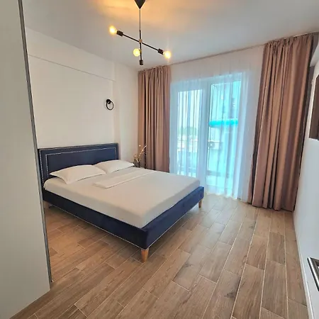 Mamaia Nord, Promenada 101 20