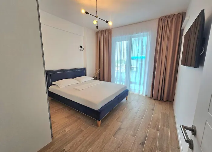 Mamaia Nord, Promenada 101 20